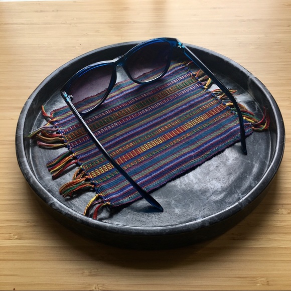 🟣 2/$10 Lot of 3 Sunglasses - Green, Blue, Purple - Picture 9 of 15